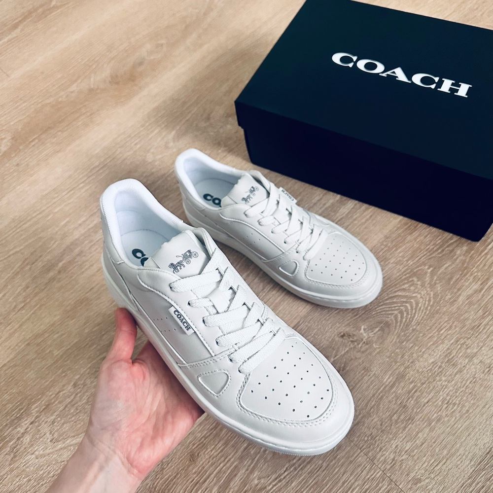 NWT Coach Leather Sneakers, Clip Court Low Top White Sneakers Size 7,5, 8